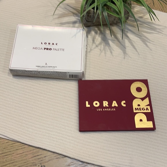 Lorac MEGA PALETTE - Picture 6 of 8